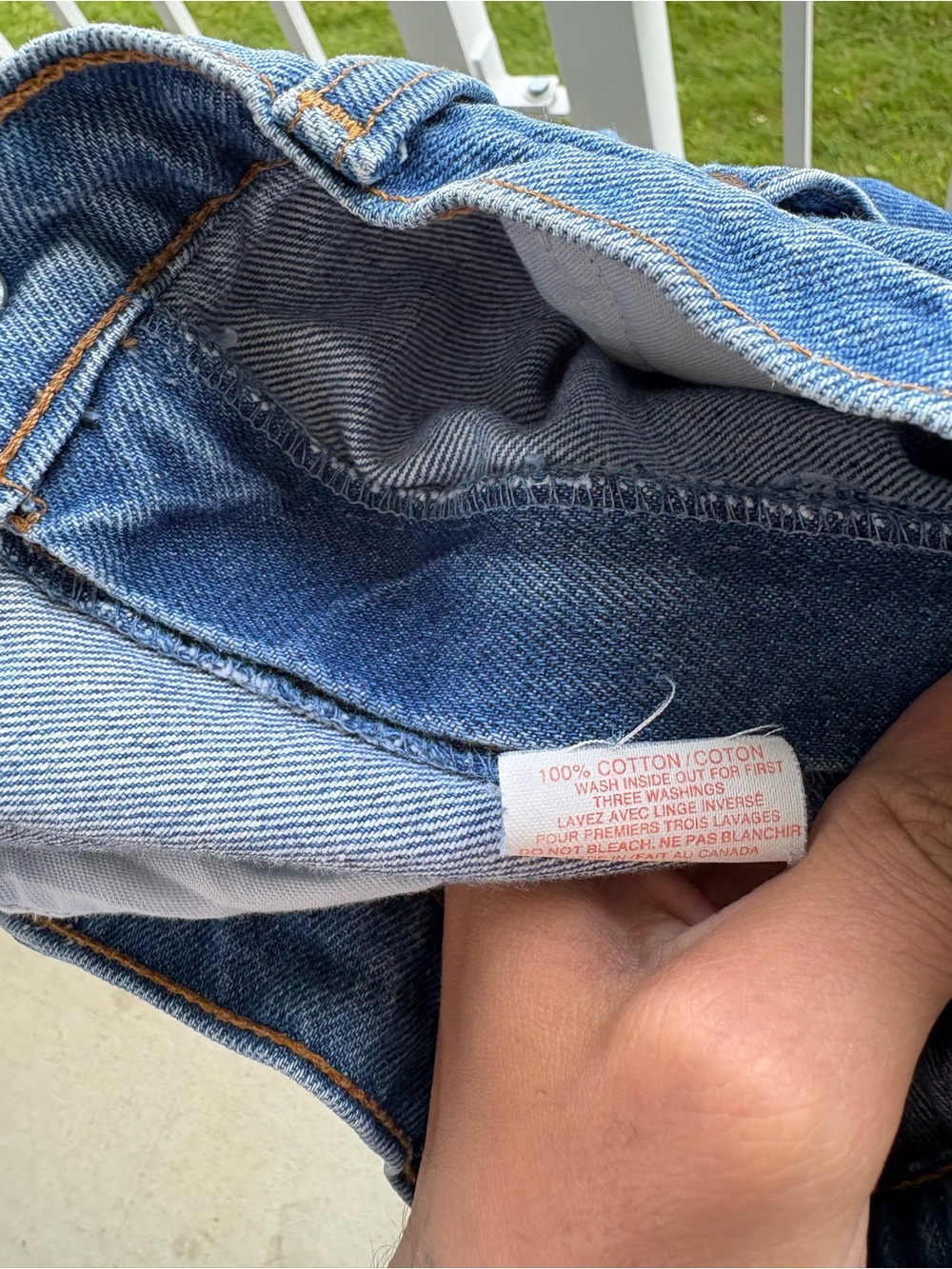 Vintage 80s Levi's Pleated Front Denim Pants High Rise Brown Tab 30x34 - Picture 4 of 10
